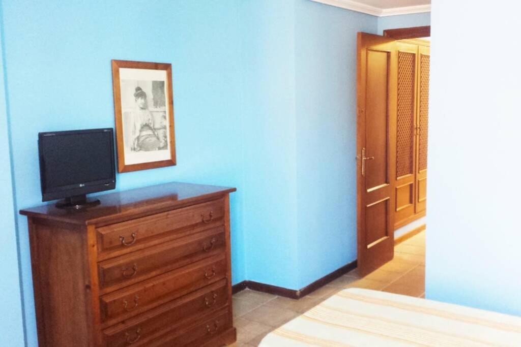 Duplex 6 Pax Con Wifi En Bahia Sur Con Parking Y Piscinas Comunitarias Villa San Fernando Exterior photo